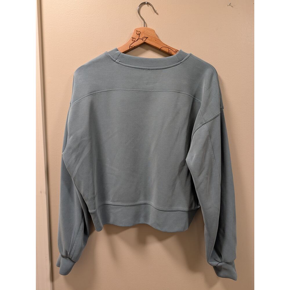 Lululemon Softstreme Perfectly Oversized Cropped Crew - Picture 4 of 5